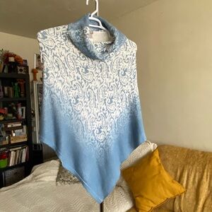 Chicos Denim Paisley Blue White Poncho Knit Sweater Pullover One Size